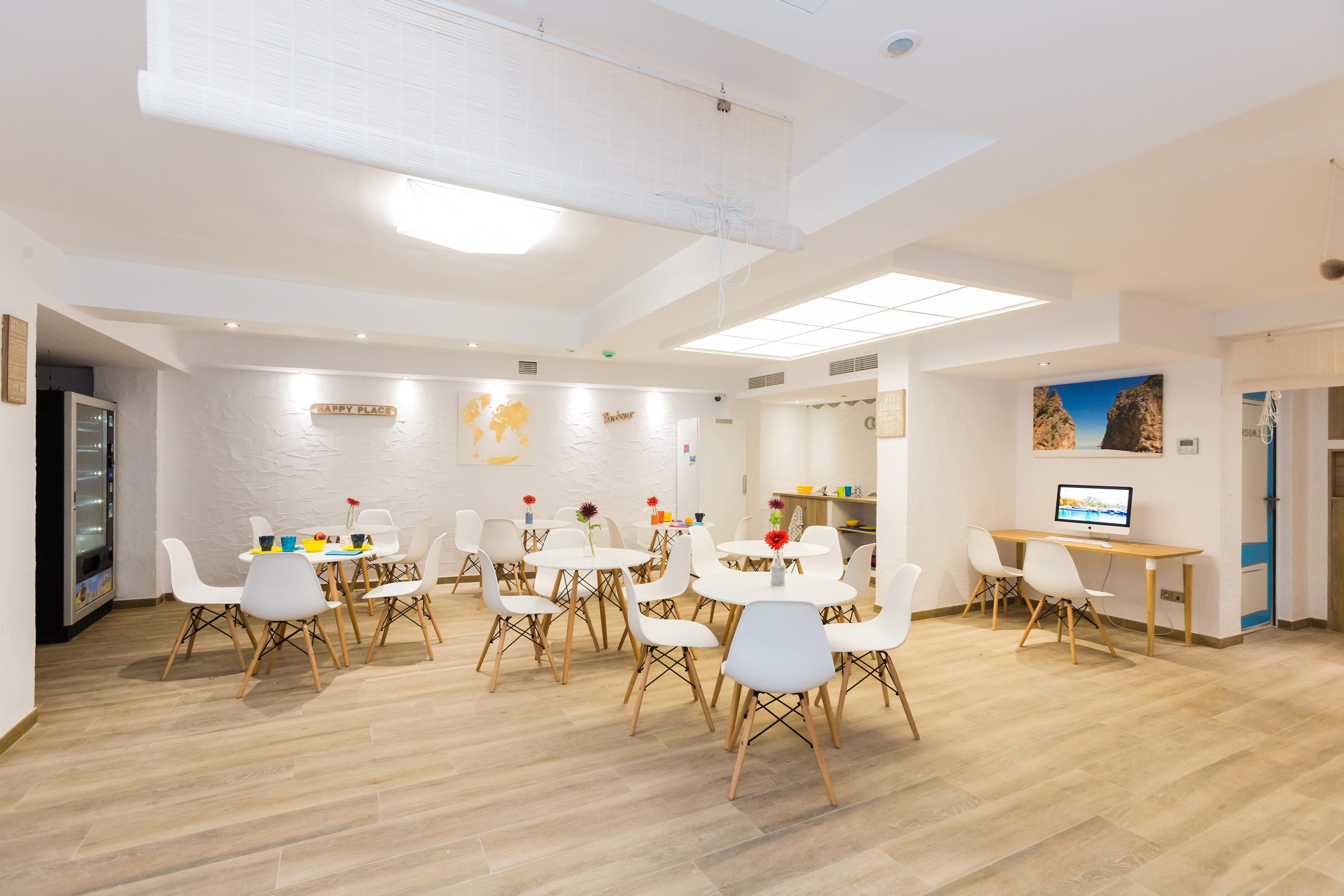 Singular Hostel By Eurotels - Albergue Juvenil パルマ・デ・マリョルカ エクステリア 写真