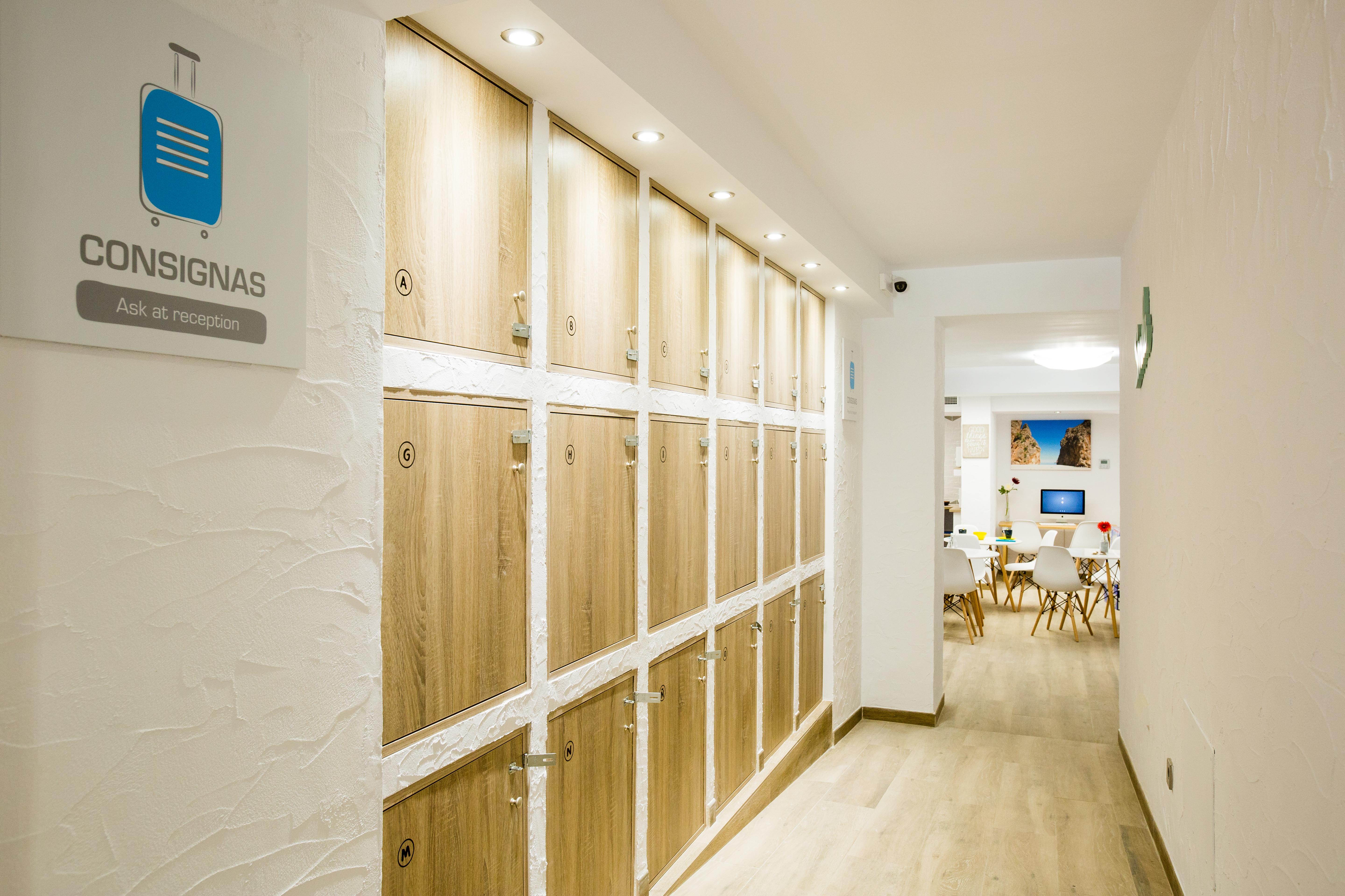 Singular Hostel By Eurotels - Albergue Juvenil パルマ・デ・マリョルカ エクステリア 写真