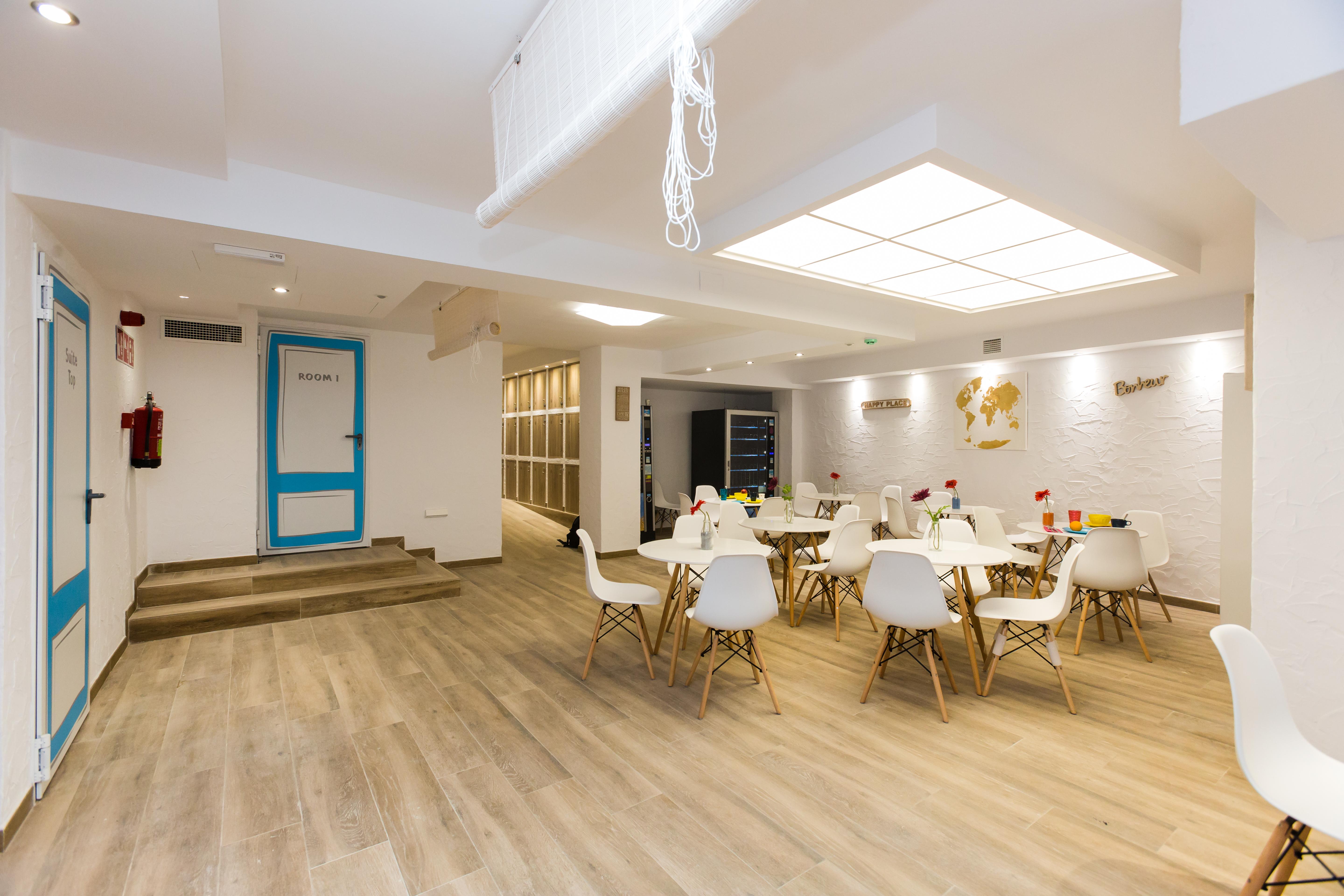 Singular Hostel By Eurotels - Albergue Juvenil パルマ・デ・マリョルカ エクステリア 写真